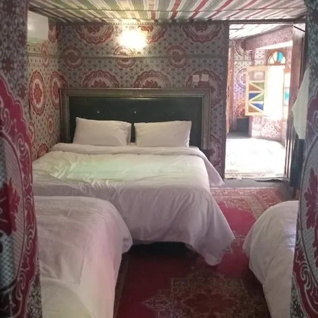 Riad Carole - Perfect For Families & Groups Marrakesh Room photo